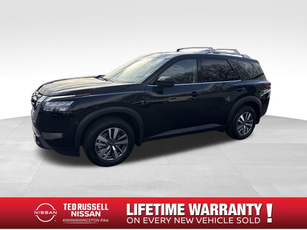 New 2025 Nissan Pathfinder SL SUV