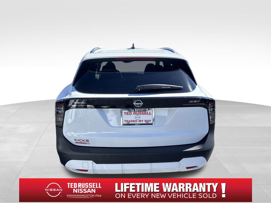 New 2026 Nissan Kicks SV SUV