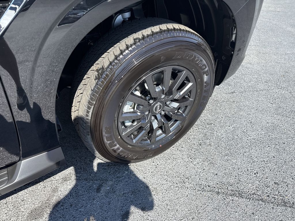 2025 Nissan Armada SV - Photo 22