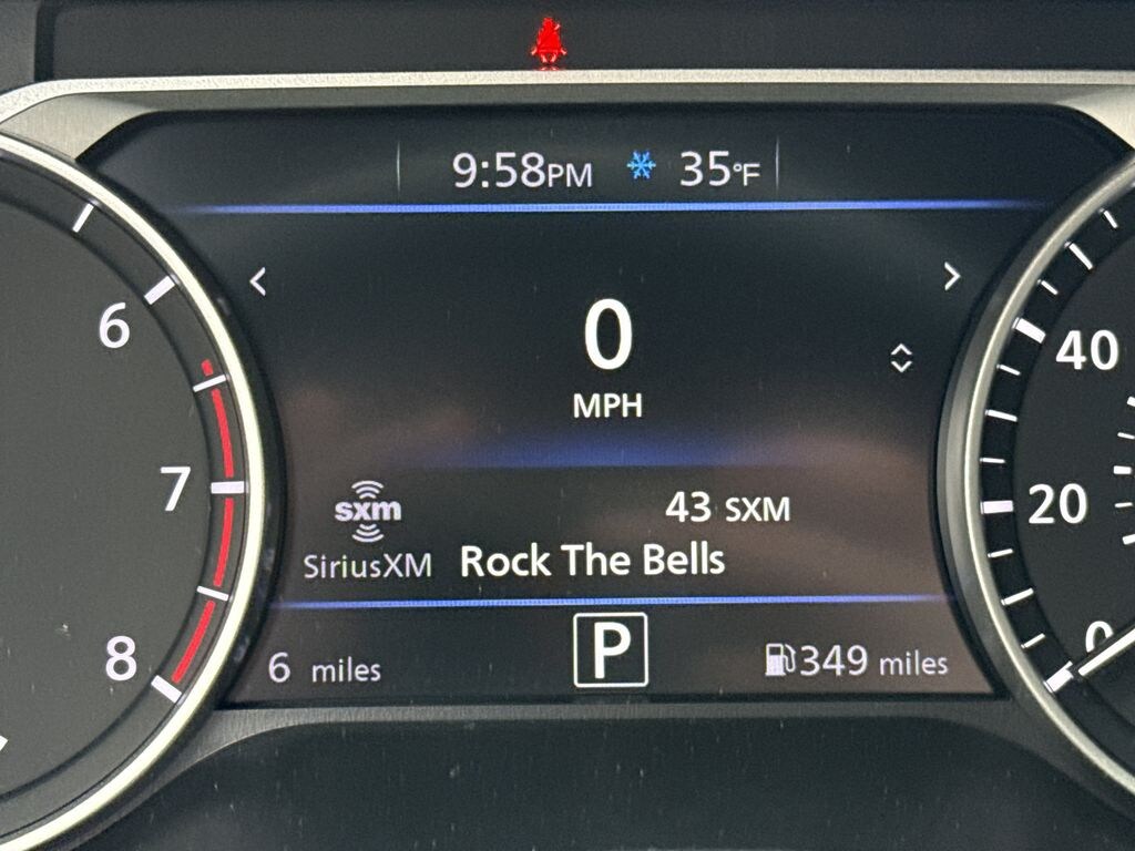 New 2025 Nissan Sentra SR Sedan