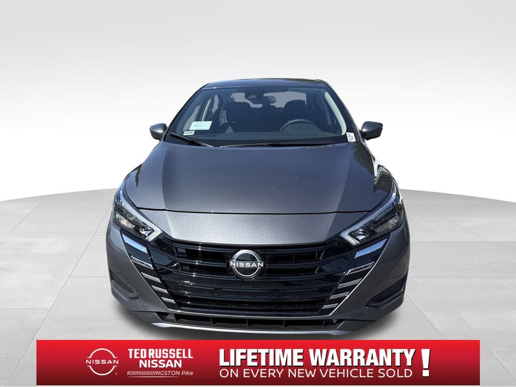 New 2025 Nissan Versa 1.6 SV Sedan