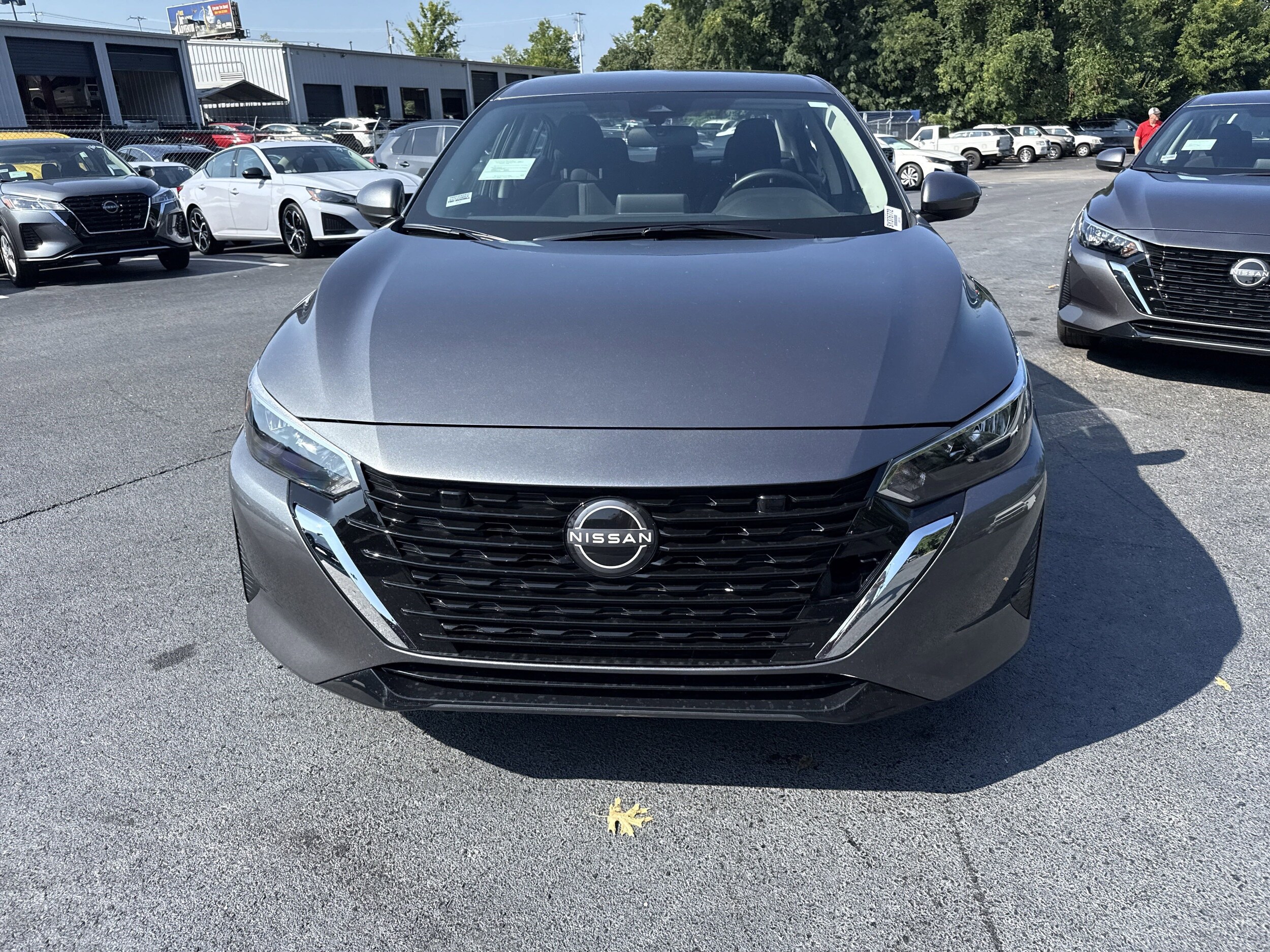 2025 Nissan Sentra SV photo 2