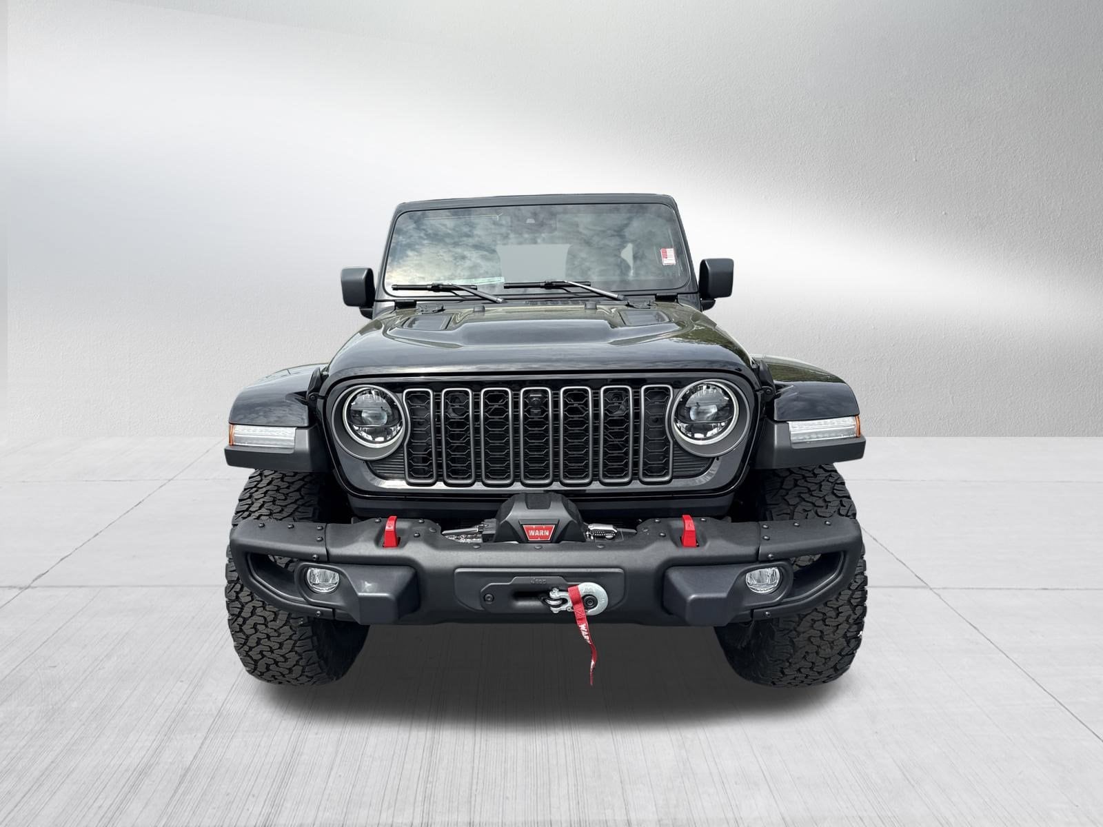 Used 2025 Jeep Wrangler 4-Door Rubicon X with VIN 1C4RJXFN7SW523676 for sale in Knoxville, TN