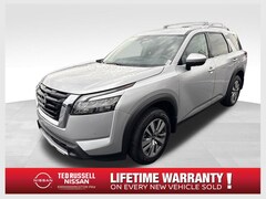 2025 Nissan Pathfinder SL SUV