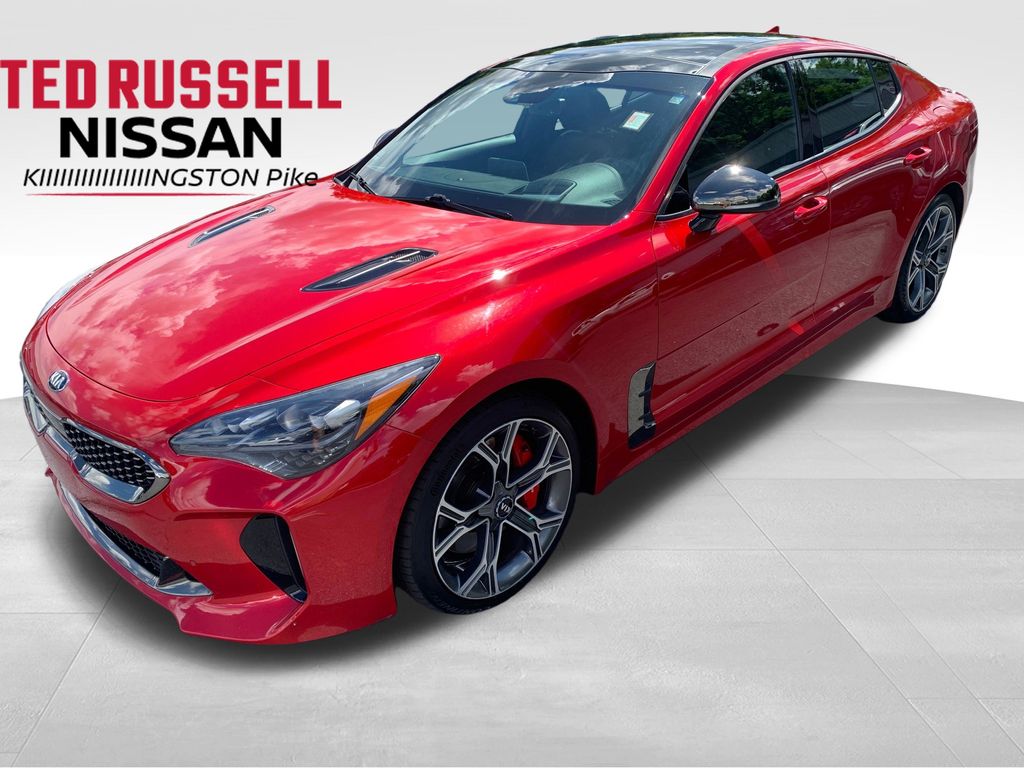 2018 Kia Stinger GT2's photo