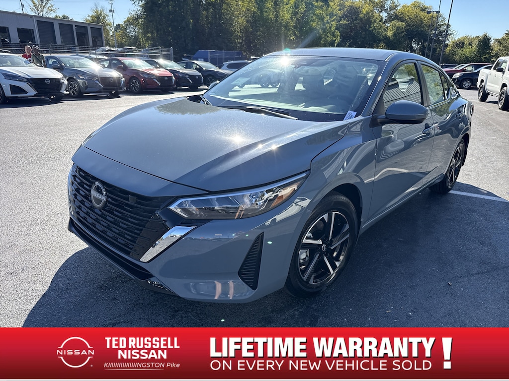 New 2025 Nissan Sentra SV Sedan