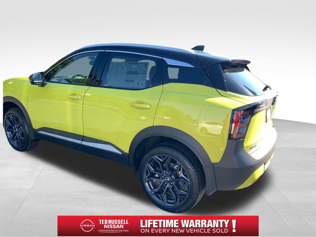 New 2026 Nissan Kicks SR SUV