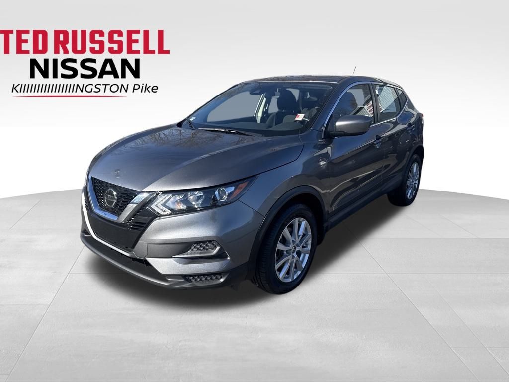 2020 Nissan Rogue Sport S's photo