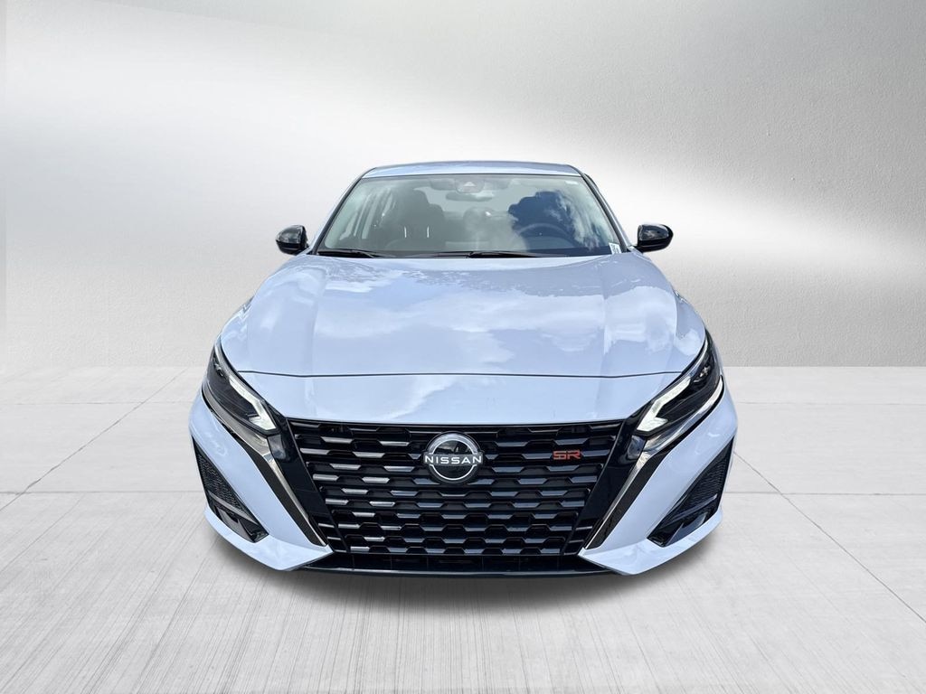 New 2025 Nissan Altima 2.5 SR Sedan