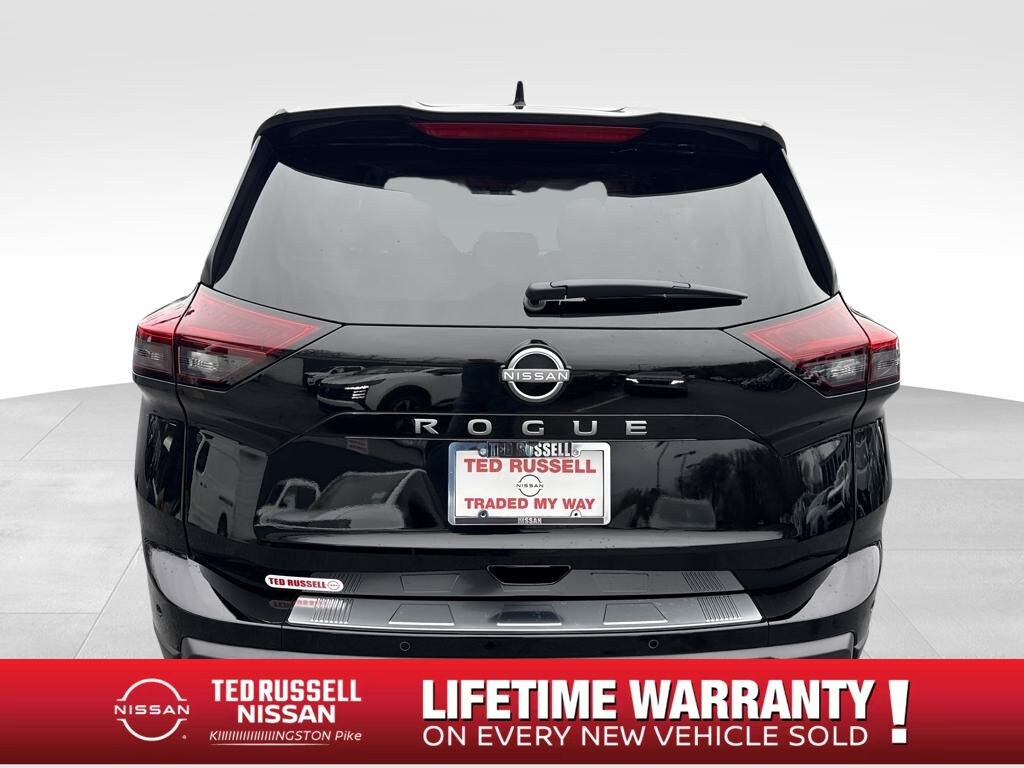 New 2026 Nissan Rogue SV SUV