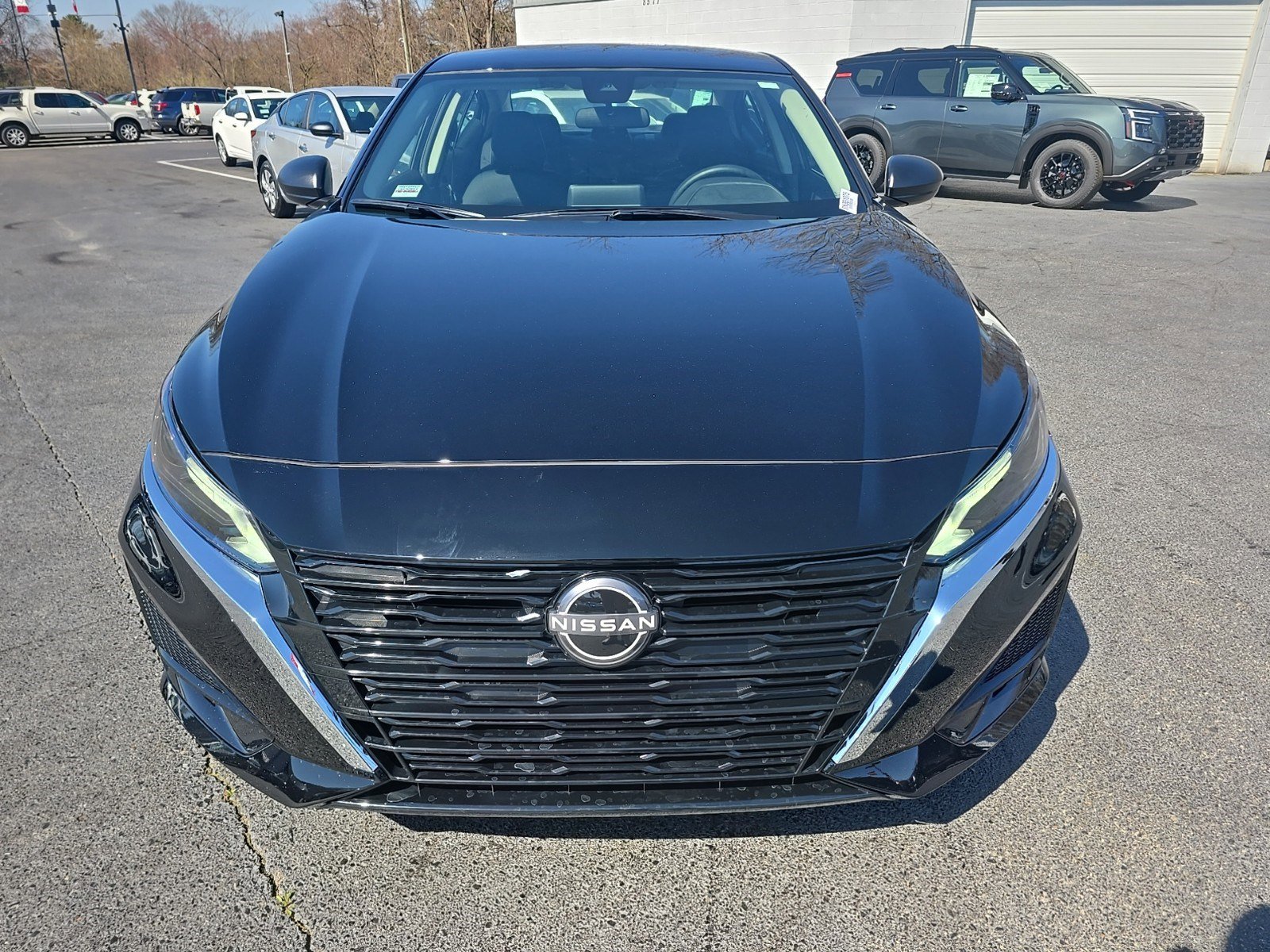 2025 Nissan Altima S photo 2