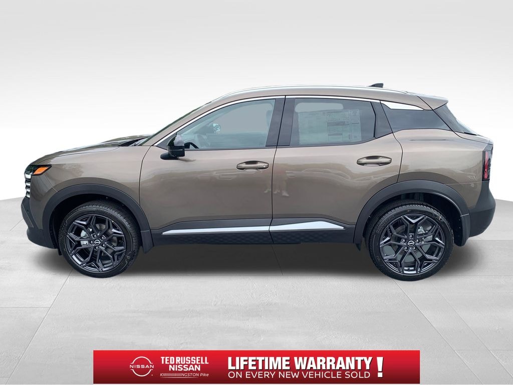 New 2026 Nissan Kicks SR SUV