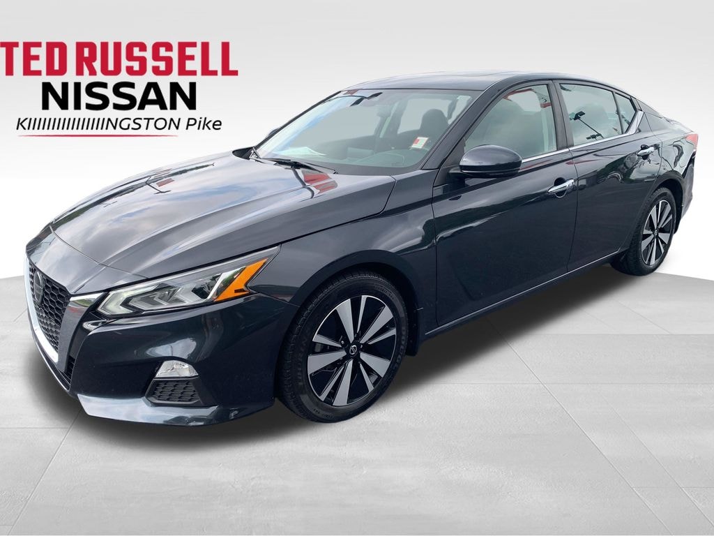 Used 2022 Nissan Altima 2.5 SV Sedan