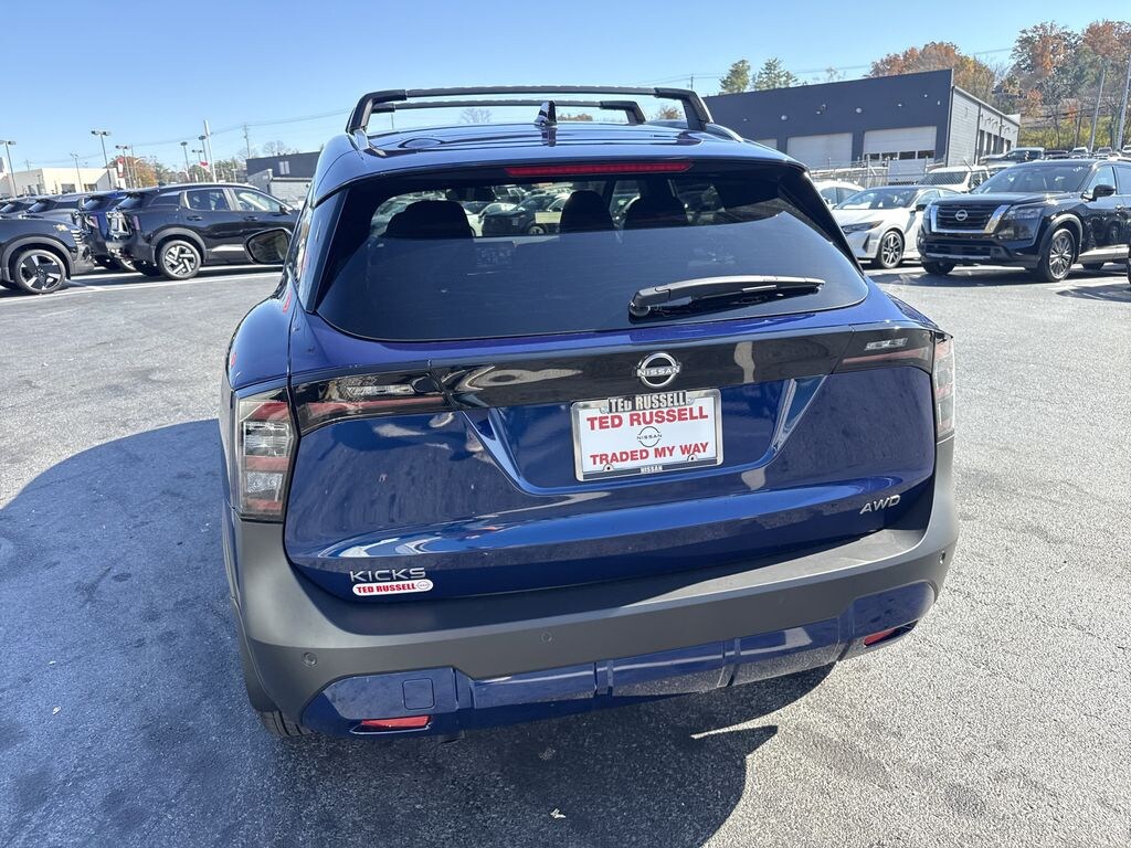 New 2026 Nissan Kicks SV SUV