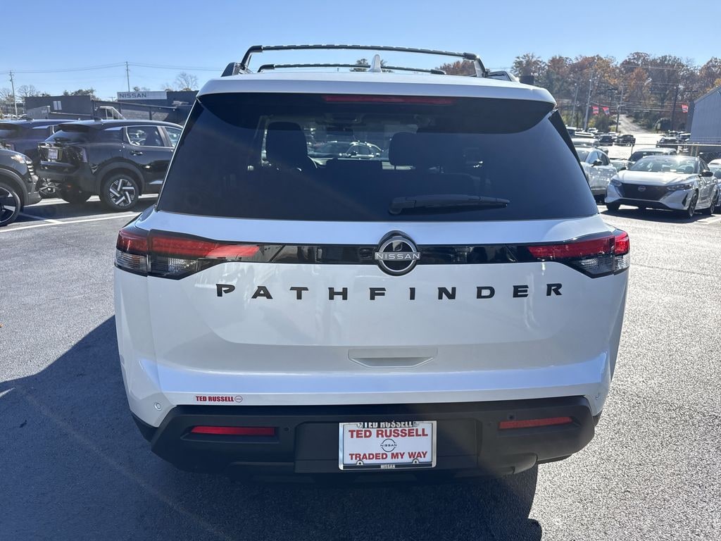 New 2025 Nissan Pathfinder SV SUV