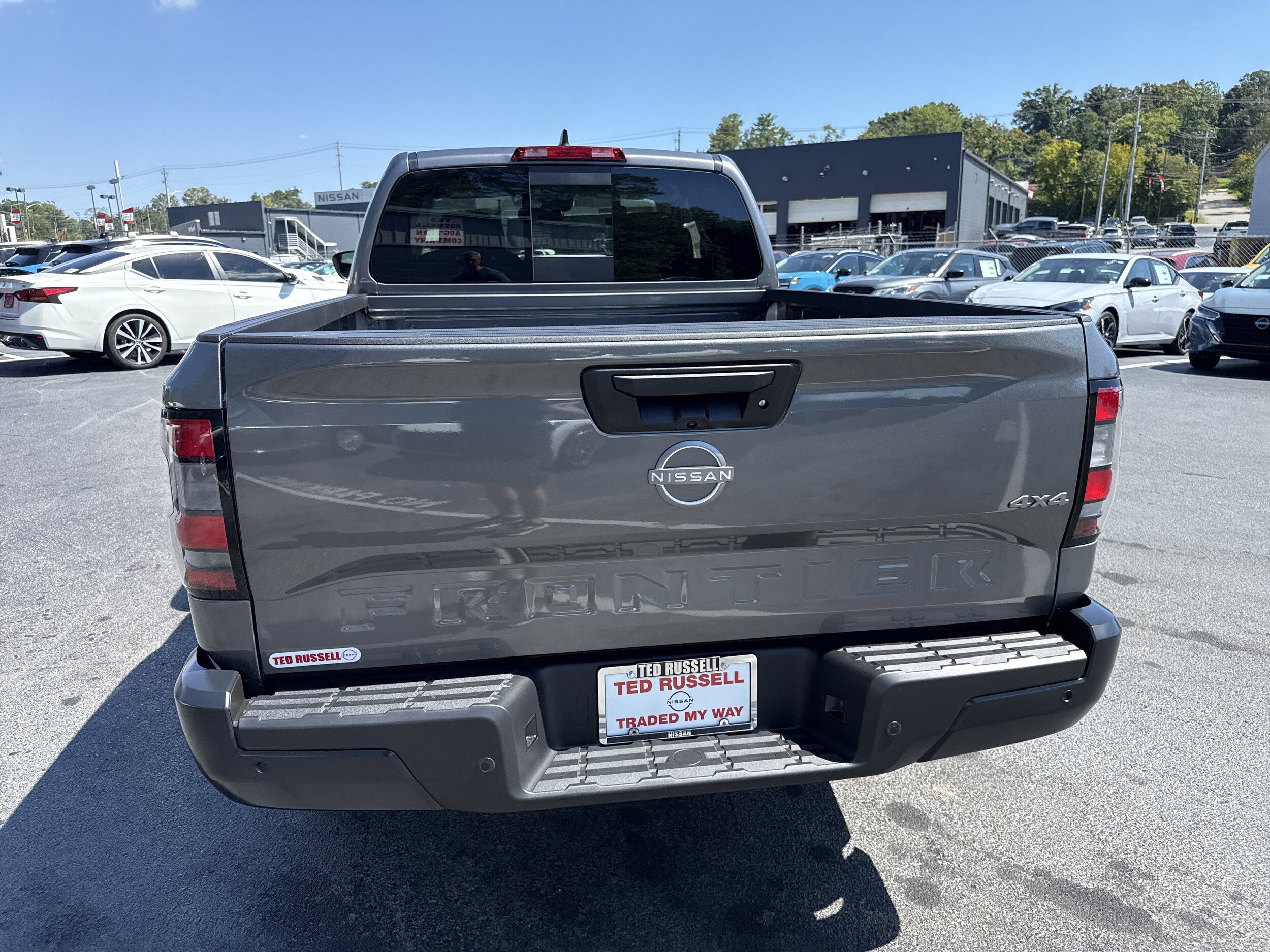 2026 Nissan Frontier S photo 4