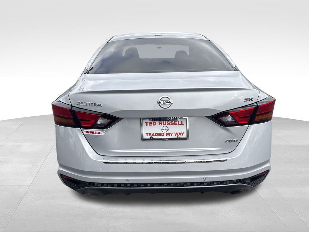 Used 2022 Nissan Altima 2.5 SR Sedan
