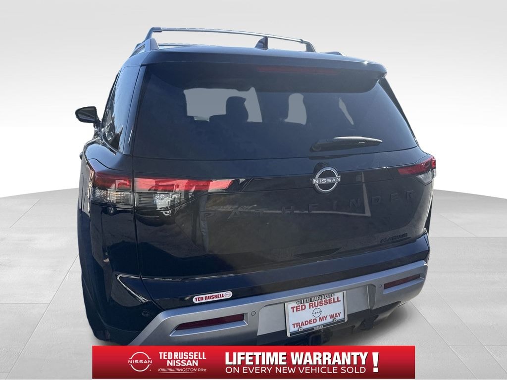 New 2025 Nissan Pathfinder Platinum SUV