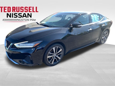 2021 Nissan Maxima SV Sedan