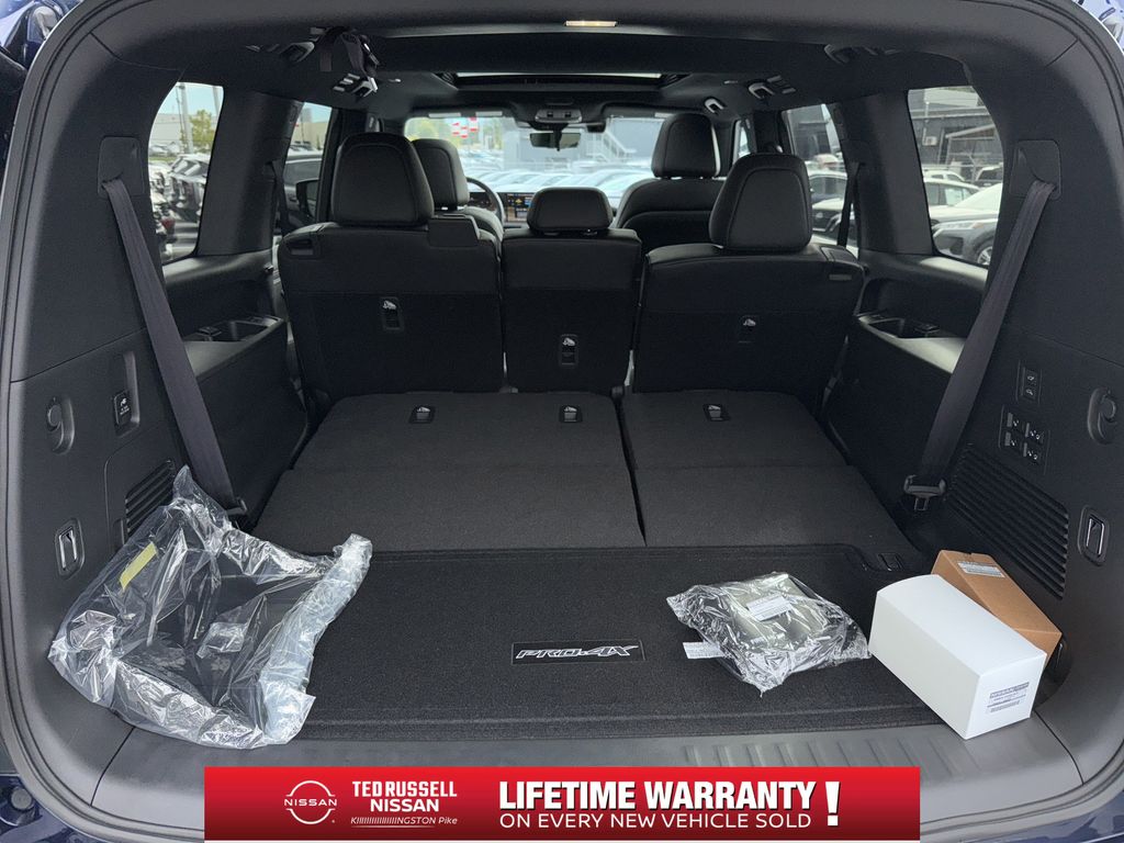 2026 Nissan Armada PRO-4X - Photo 19
