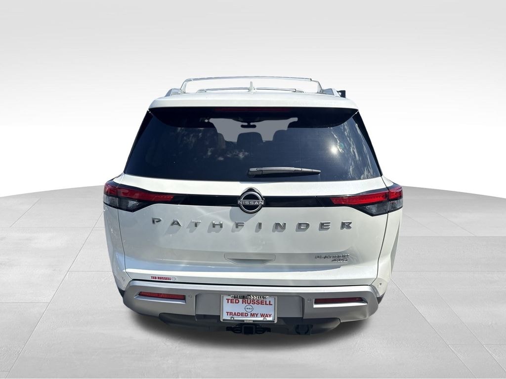 Used 2024 Nissan Pathfinder Platinum SUV