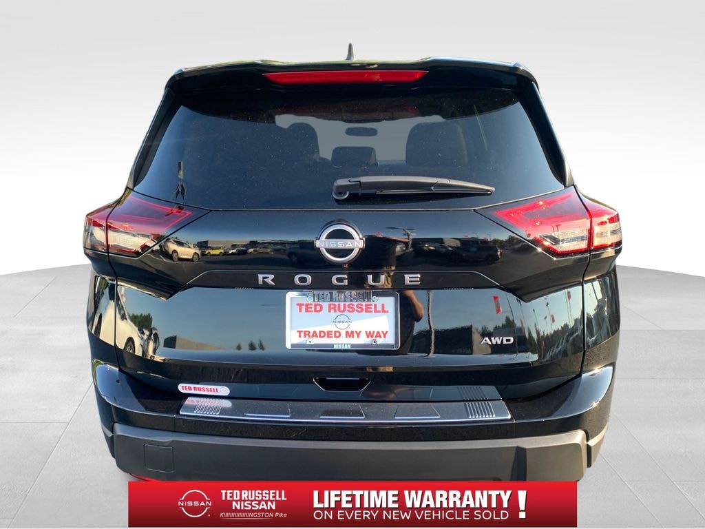 New 2026 Nissan Rogue SV SUV