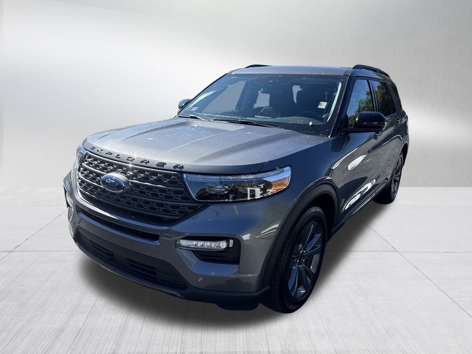 2024 Ford Explorer XLT's photo