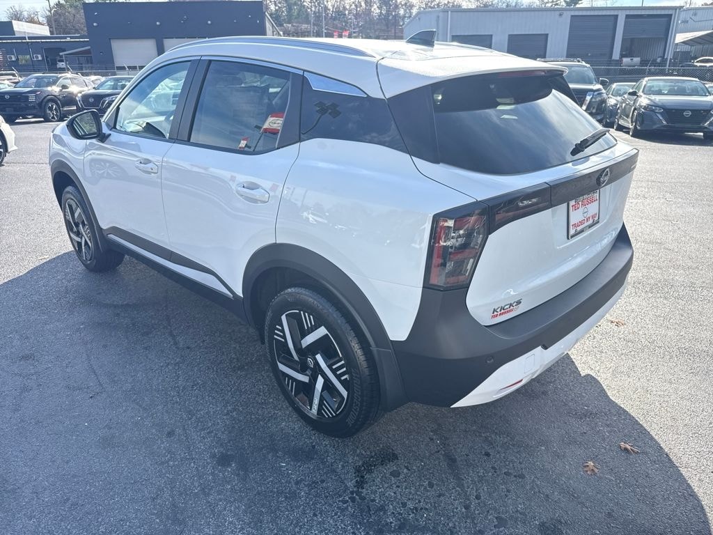 New 2026 Nissan Kicks SV SUV