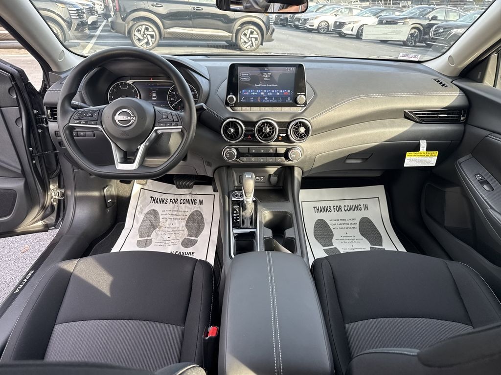 New 2025 Nissan Sentra SV Sedan