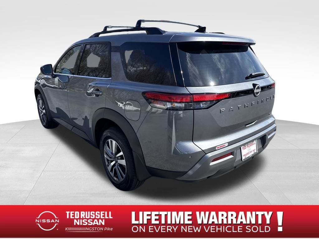 New 2026 Nissan Pathfinder SL SUV