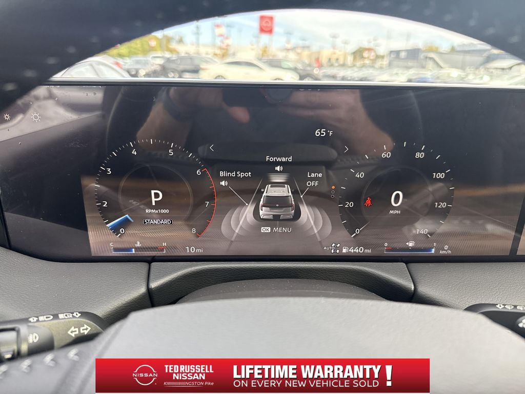2026 Nissan Armada Platinum - Photo 11