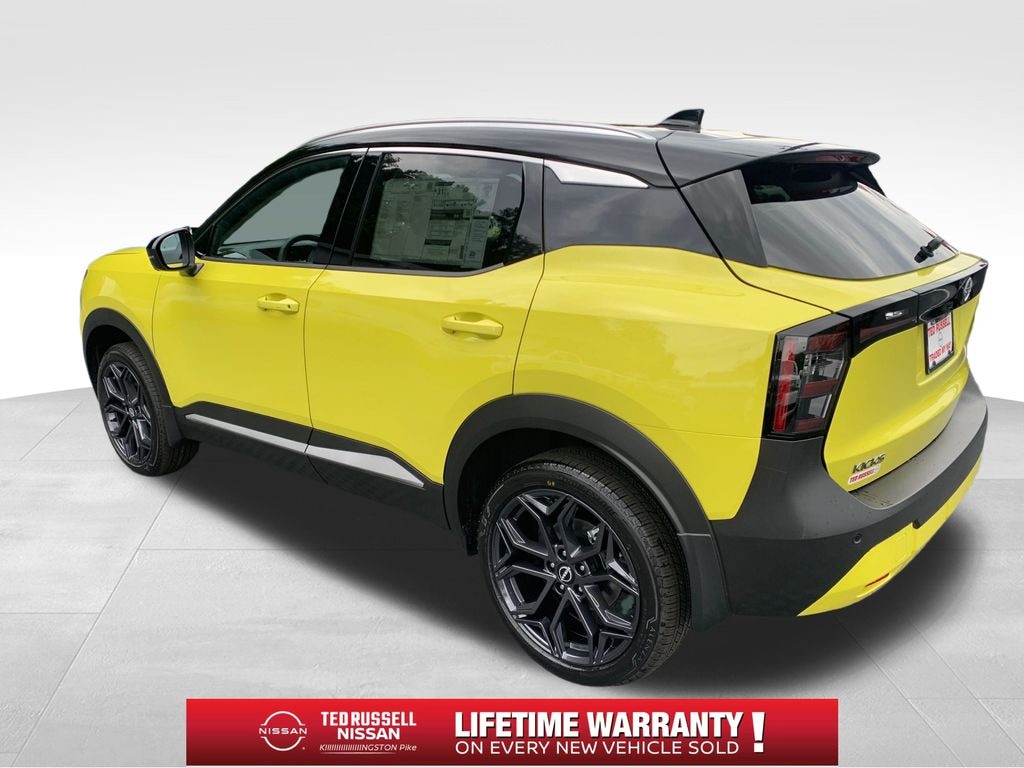 New 2026 Nissan Kicks SR SUV
