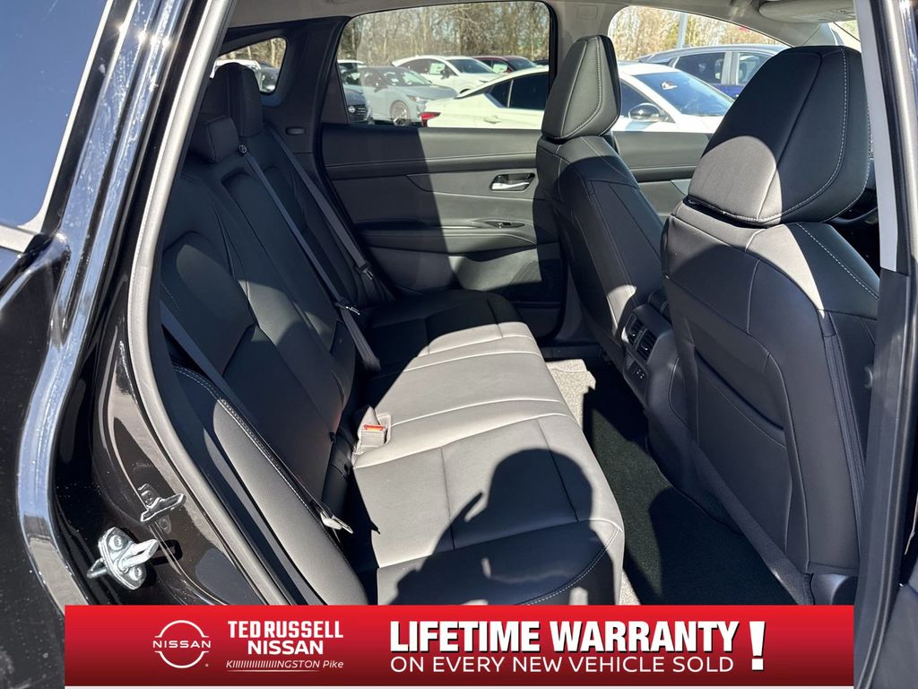 2025 Nissan Murano SL - Photo 18