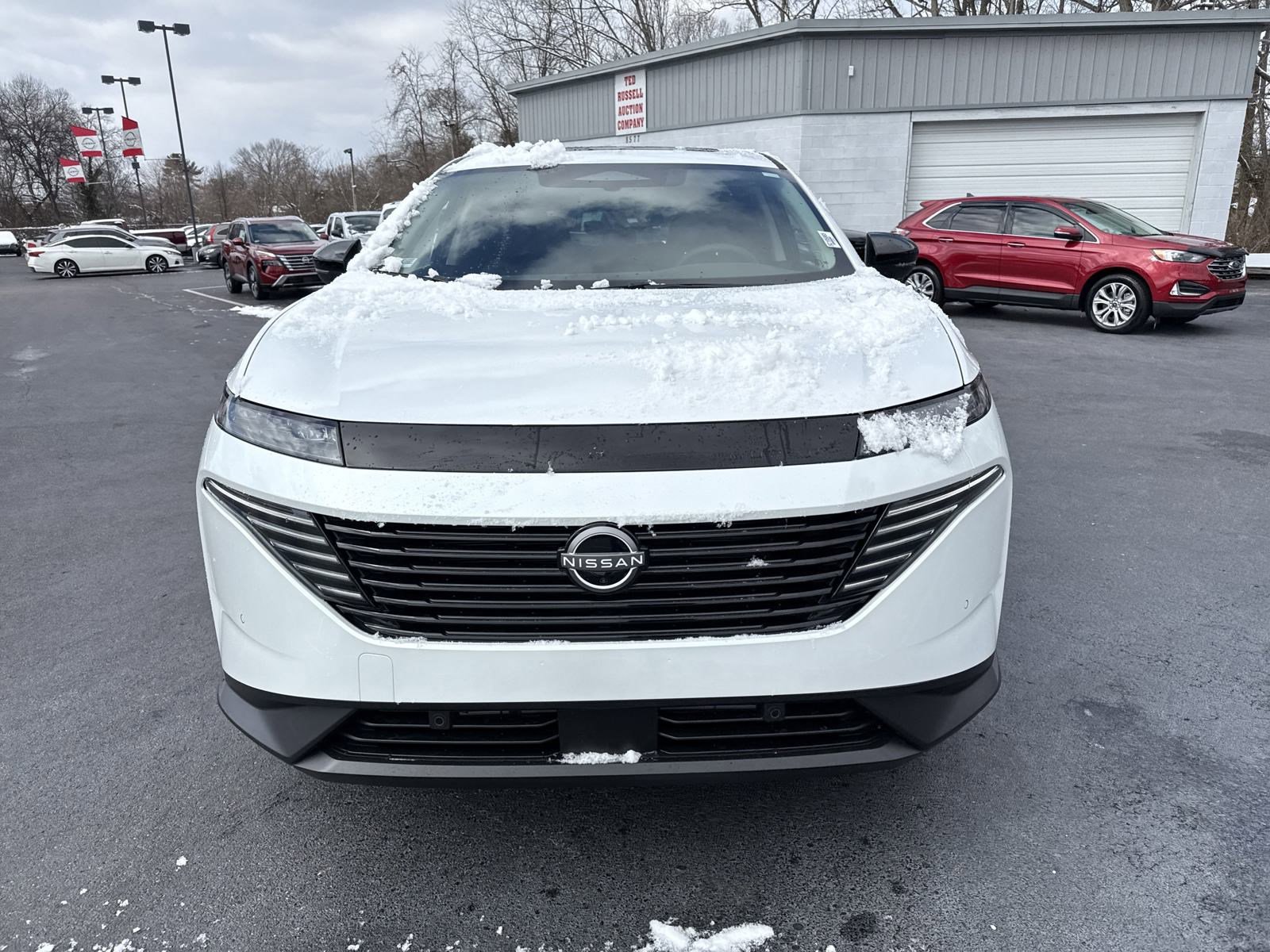 2025 Nissan Murano SL photo 2