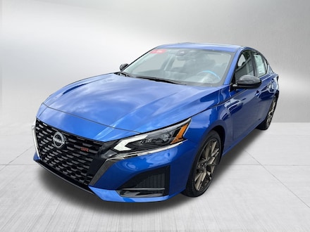 2025 Nissan Altima 2.5 SR Sedan