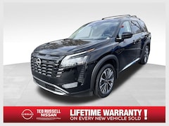 2026 Nissan Pathfinder Platinum SUV