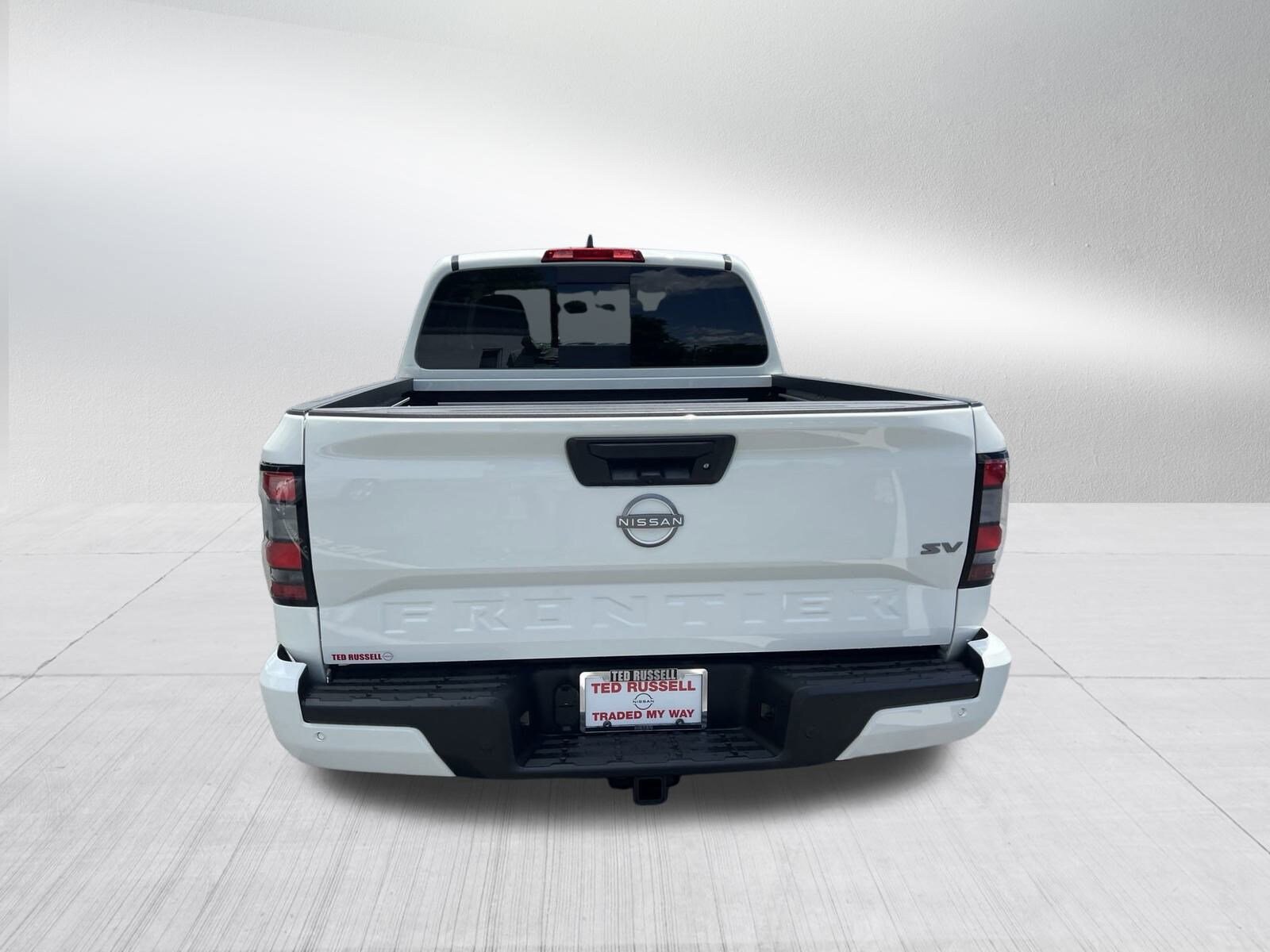 2024 Nissan Frontier SV photo 4