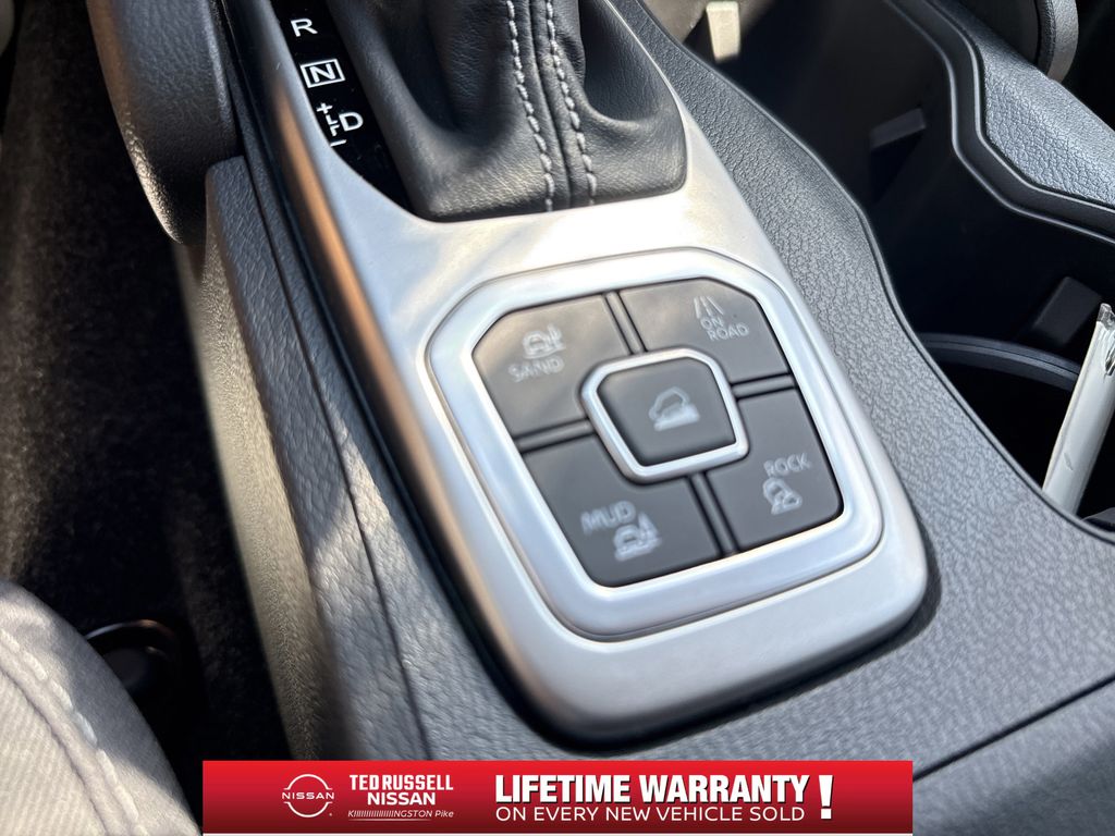 2026 Nissan Frontier SV - Photo 24
