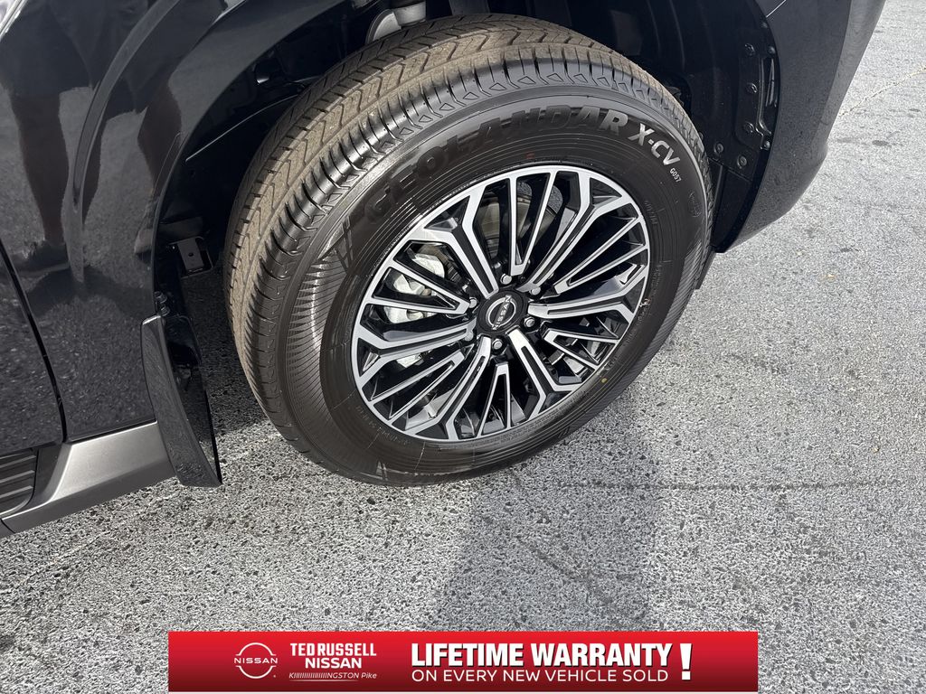 2026 Nissan Armada Platinum - Photo 22