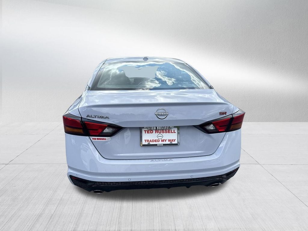 New 2025 Nissan Altima 2.5 SR Sedan