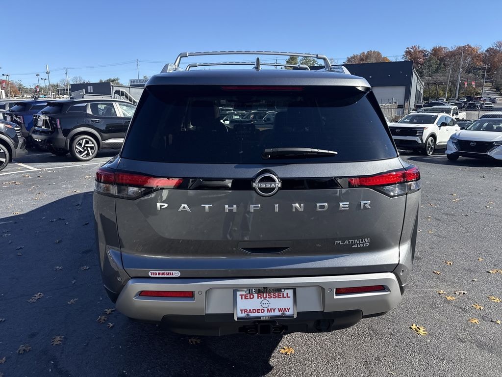 New 2025 Nissan Pathfinder Platinum SUV
