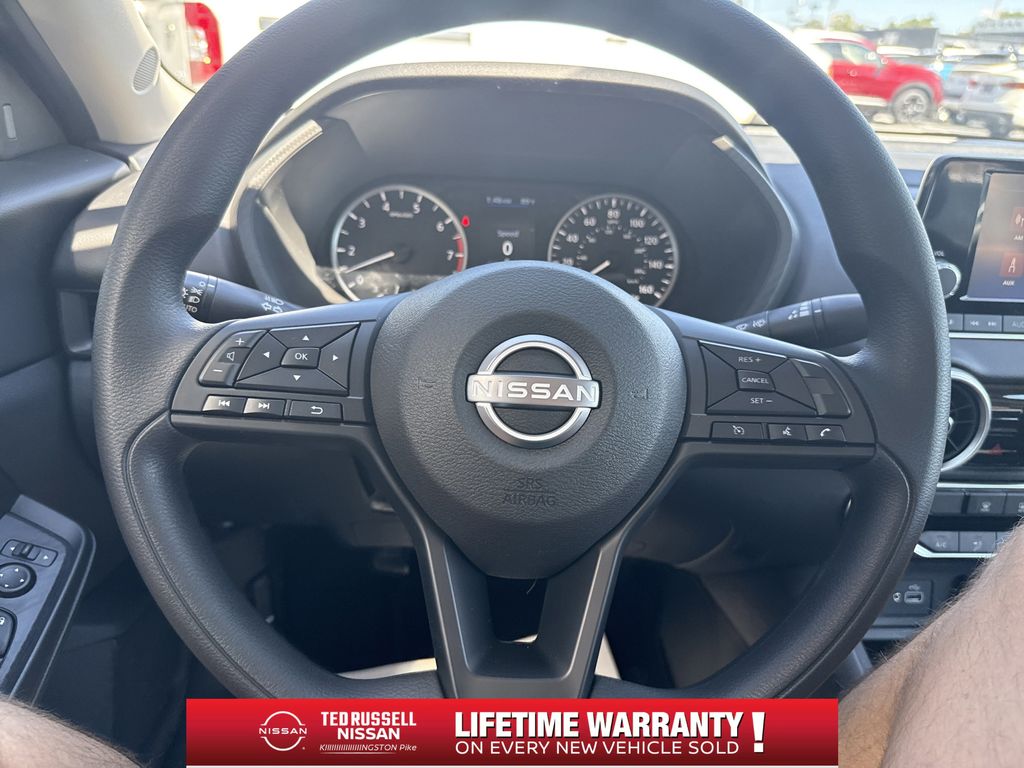 2025 Nissan Sentra S - Photo 12