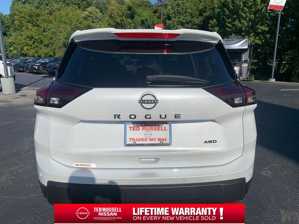 New 2026 Nissan Rogue Dark Armor SUV