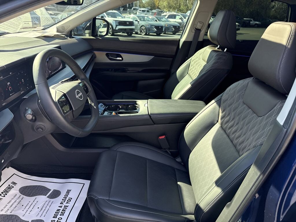 Certified 2025 Nissan Murano Platinum SUV