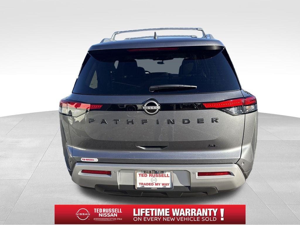 New 2025 Nissan Pathfinder SL SUV