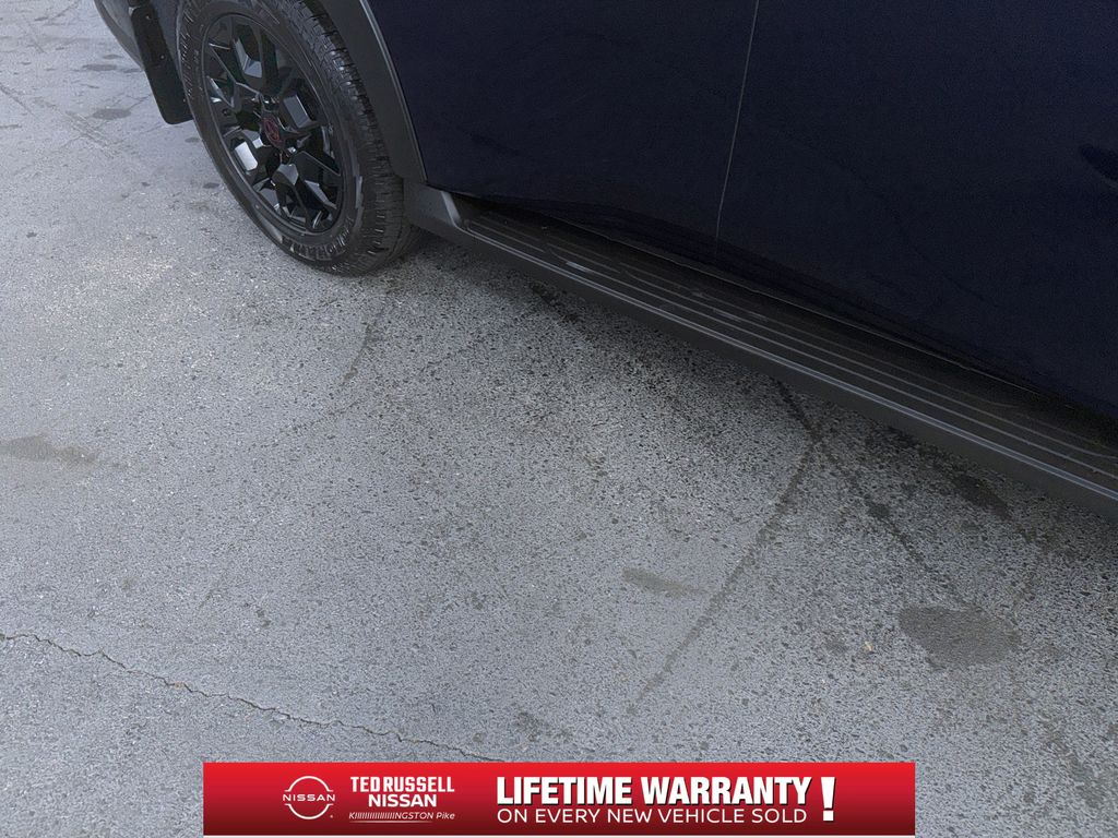 2026 Nissan Armada PRO-4X - Photo 22