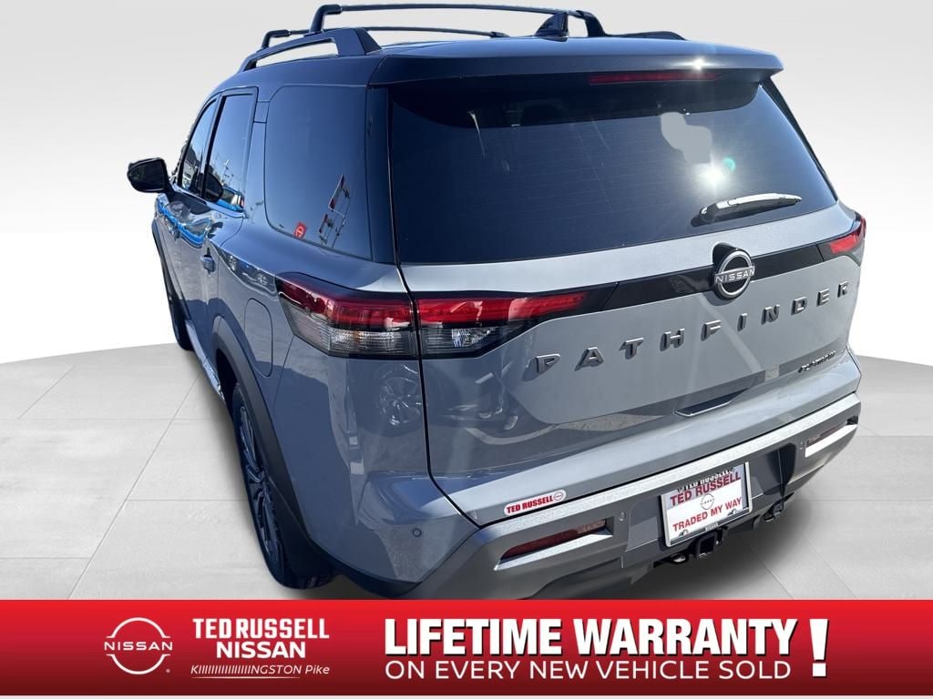New 2026 Nissan Pathfinder Platinum SUV