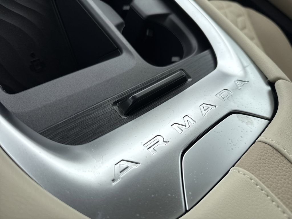 2025 Nissan Armada Platinum Reserve - Photo 24