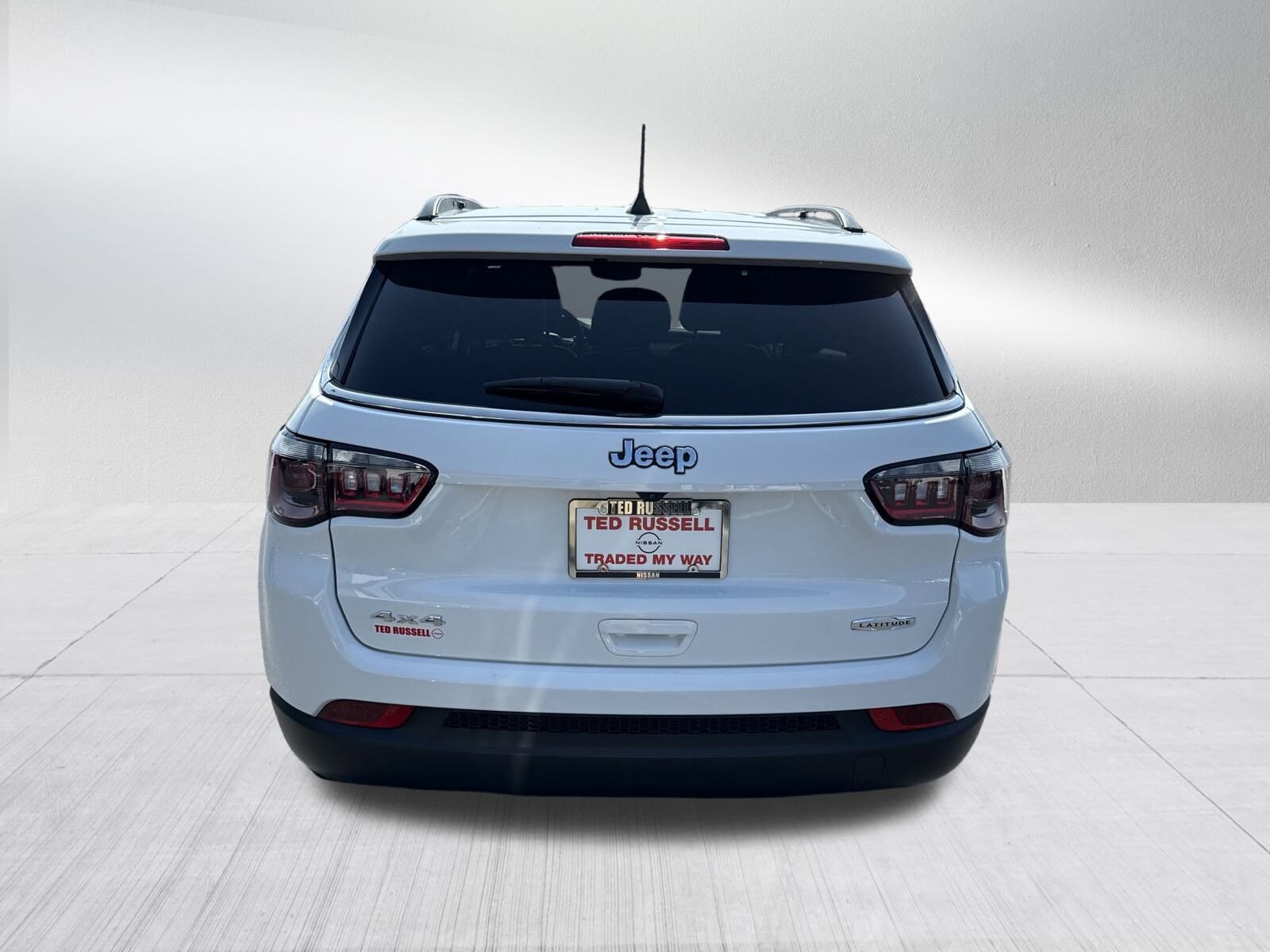 2024 Jeep Compass Latitude photo 4