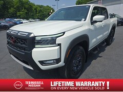 2025 Nissan Frontier PRO-4X Truck